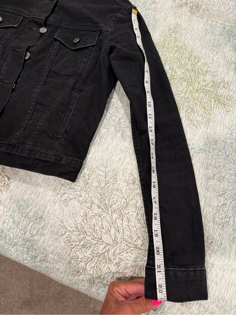 GAP Black Denim Jean Jacket - Picture 10 of 10